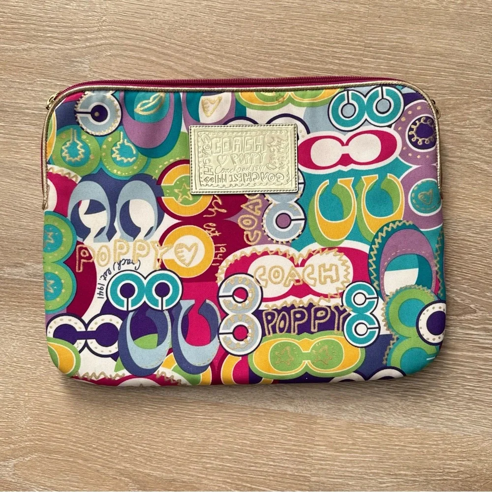 Coach Poppy Laptop Case - Pop C Graffiti